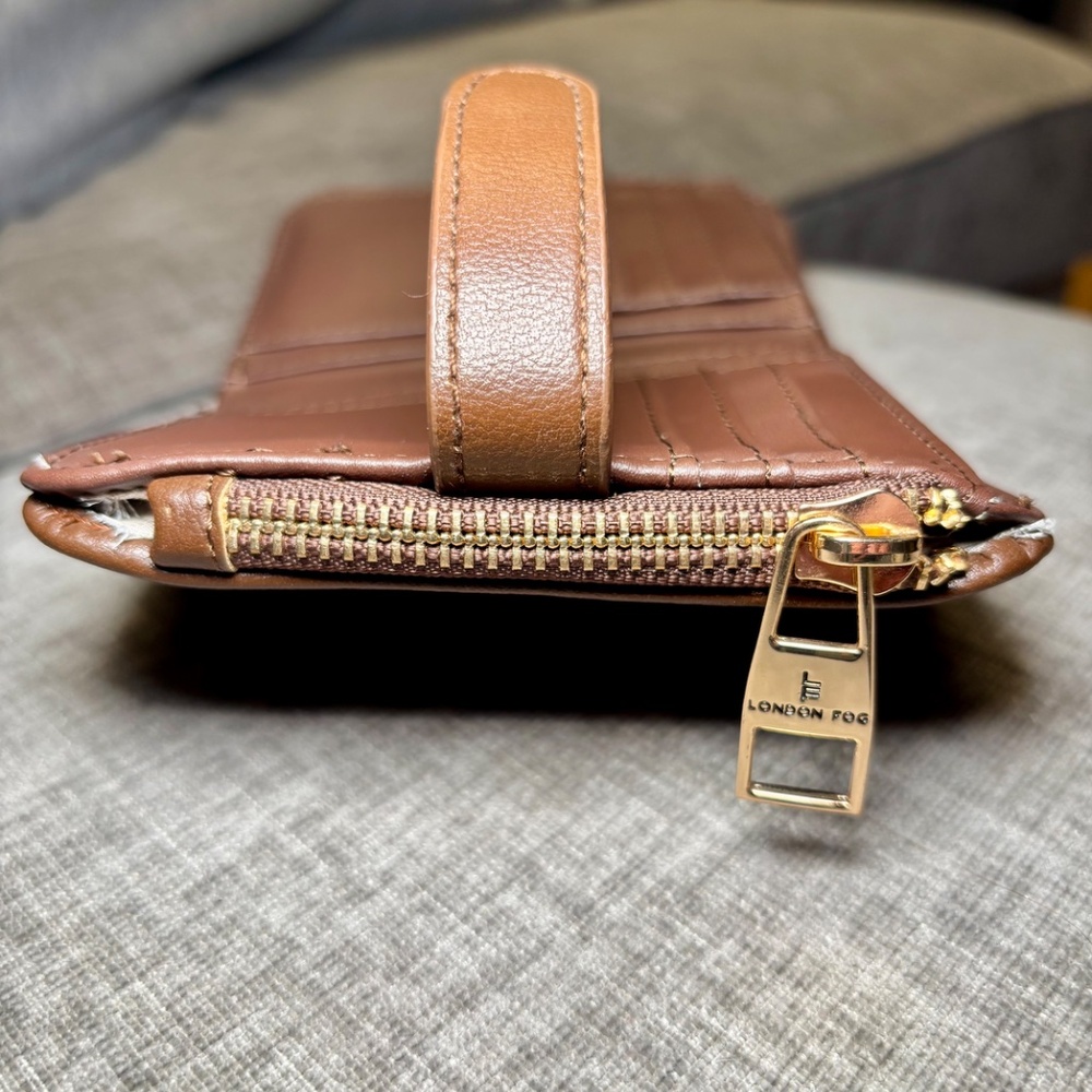 London Fog Zip Around Wallet for Women Café - Picture 8 of 11